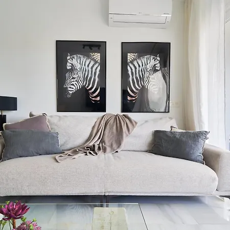 Apartment Banus - Banus, Modern, Bright And Balcony