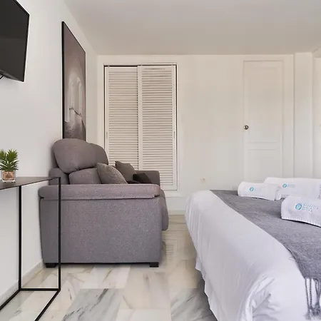 Apartment Banus - Banus, Modern, Bright And Balcony
